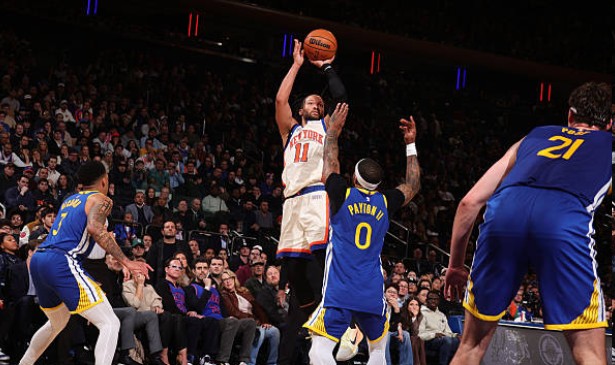 hth集团-勇士遭5连败俯冲西部第十！仅领先开拓者0.5胜场 落后快船2胜场